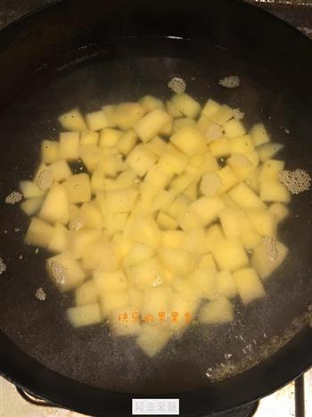 椒盐土豆的做法步骤4