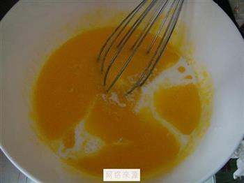 芒果奶油卷的做法图解3
