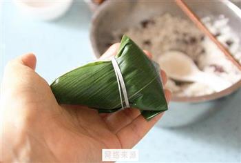 甜蜜的红豆蜜枣粽的做法步骤12