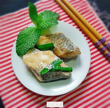 韭菜焖良鱼的做法图解7
