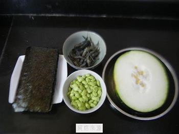 河虾紫菜冬瓜汤的做法图解1