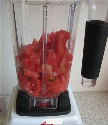 西瓜番茄汁的做法步骤4