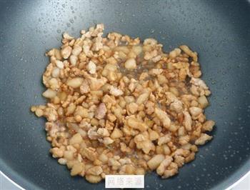 肉丁炒豇豆的做法步骤5