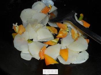 尖椒土豆片的做法步骤3
