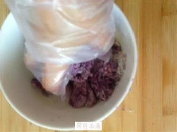 糯软香甜紫薯豆沙糕的做法图解4