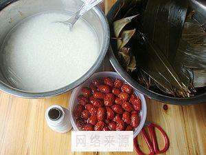 红枣粽子的做法图解1