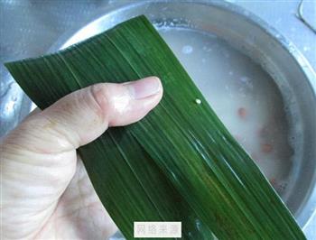 黄米核桃仁蜜枣粽的做法图解10