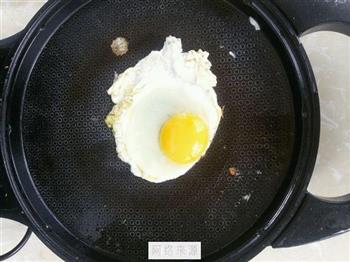 电饼铛煎鸡蛋的做法步骤3