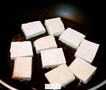 双面香煎豆腐黄的做法步骤3