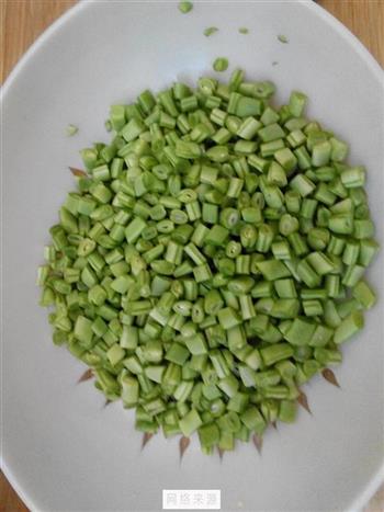 榄菜肉末四季豆的做法步骤2