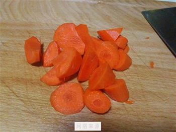 胡萝卜煨牛肉的做法步骤3