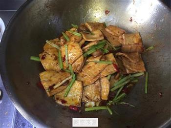 干锅蚝油千页豆腐的做法步骤11