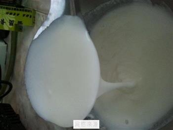 自制美味酸奶的做法步骤3