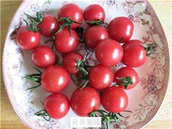 晾晒番茄干的做法步骤1