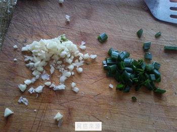 蒜蓉油麦菜的做法步骤1