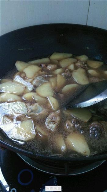 土豆炖鸡块的做法步骤10