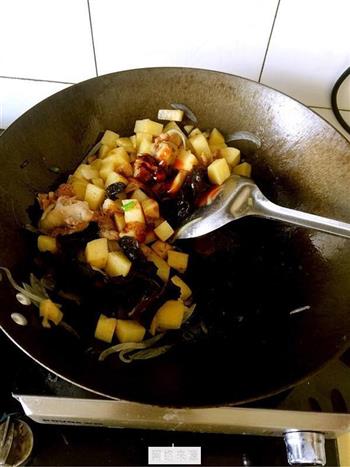 懒人版土豆焖饭的做法步骤2