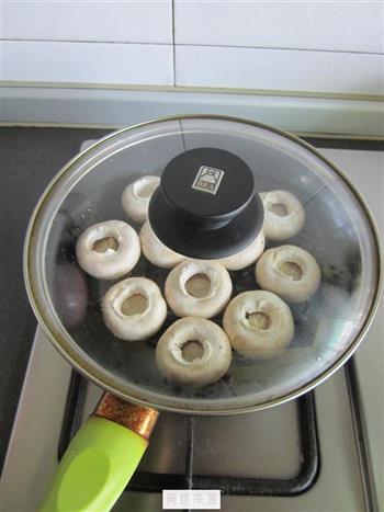 超简单平底锅烤蘑菇的做法步骤4