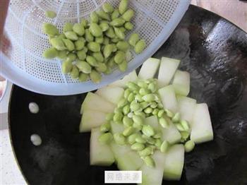 毛豆冬瓜排骨汤的做法图解9