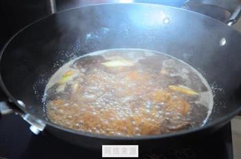榆黄菇红烧鸡块的做法步骤4
