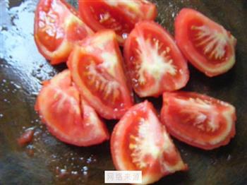 西红柿杏鲍菇炒鸡腿肉的做法图解2