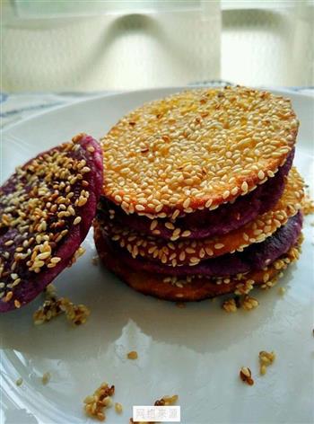 南瓜紫薯芝麻饼的做法步骤4