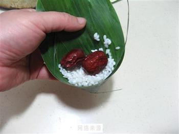 玉米叶红枣粽子的做法步骤6