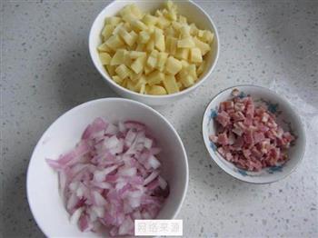 培根土豆浓汤的做法步骤2