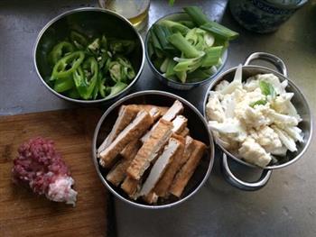 干锅鸭肉的做法步骤4