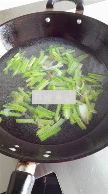 菠菜鸡蛋疙瘩汤的做法步骤5