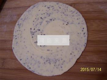 黑芝麻盐玉米发面饼的做法步骤9