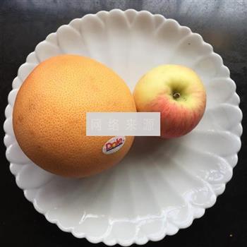葡萄柚苹果汁的做法图解1