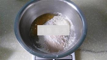 香肠肉松面包卷的做法步骤3