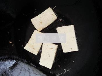 五花肉炒煎豆腐荷兰豆的做法图解5
