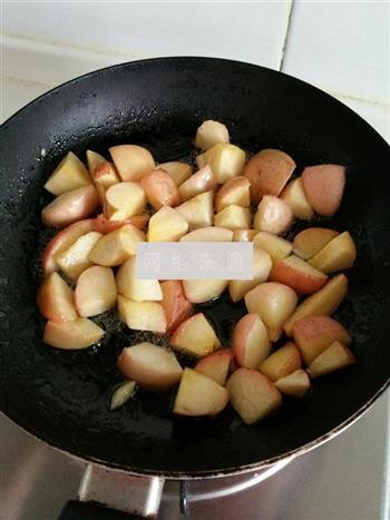 自制健康苹果酱的做法步骤3