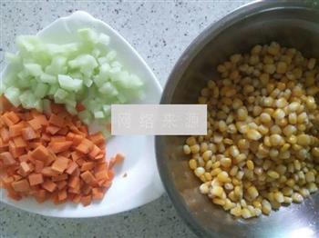 香甜玉米粒的做法步骤2