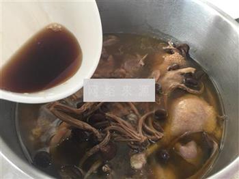 茶树菇炖土番鸭的做法图解9