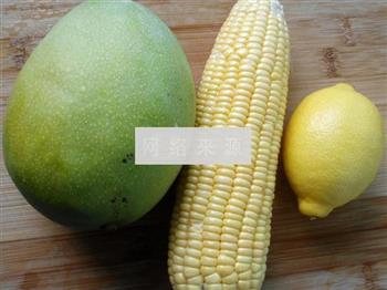 芒果柠檬玉米汁的做法图解1