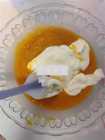 芒果酸奶慕斯的做法步骤9