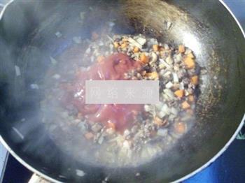 番茄沙司牛肉酱面的做法步骤9