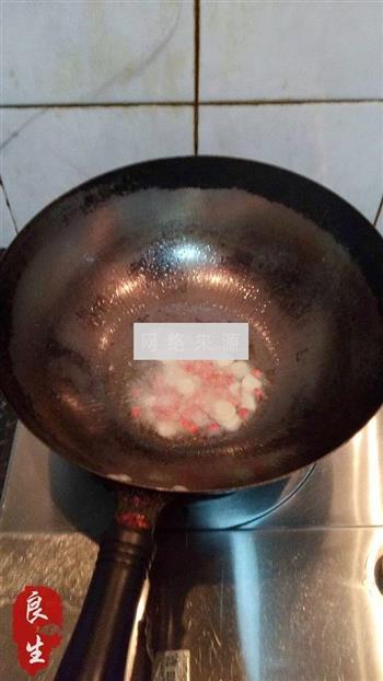 酸豇豆炒肉末的做法步骤3