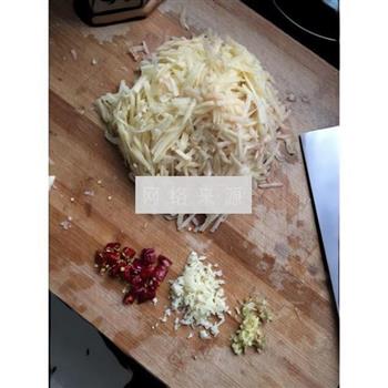 香辣土豆擦擦的做法步骤2