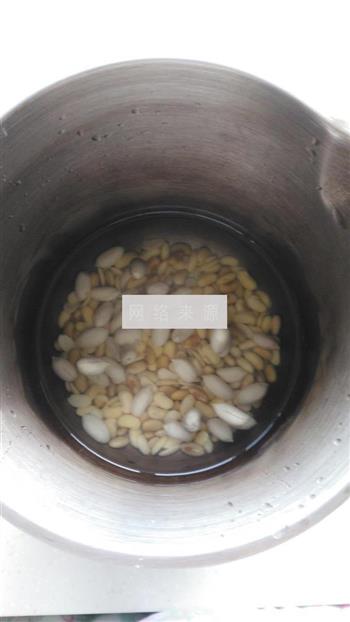 红枣花生豆浆的做法图解2