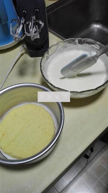 海洋酸奶慕斯蛋糕的做法步骤5