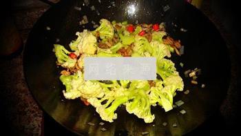 干锅有机花菜的做法图解6