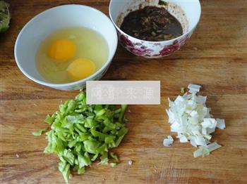 手擀尖椒鸡蛋酱拌面的做法步骤9