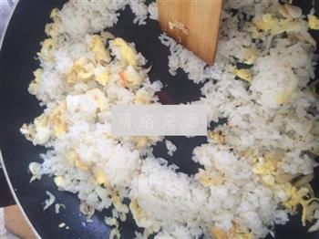 海米炒饭青椒盅的做法图解11