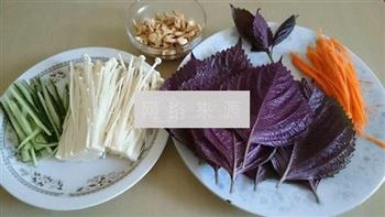 香炸紫苏鸡柳蔬菜卷的做法步骤1