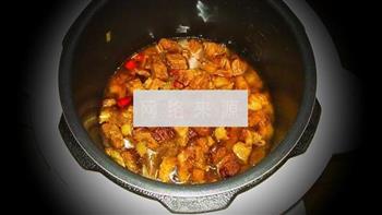 干锅菜-蒜仔烩牛腩的做法步骤12