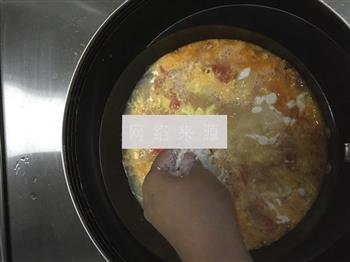 番茄鸡蛋疙瘩汤的做法步骤13